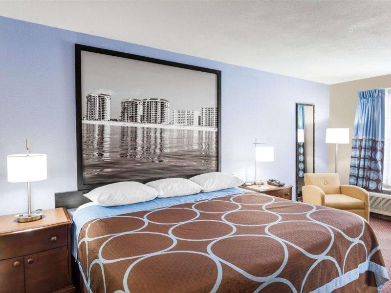 Super 8 By Wyndham Foley Motel Bagian luar foto