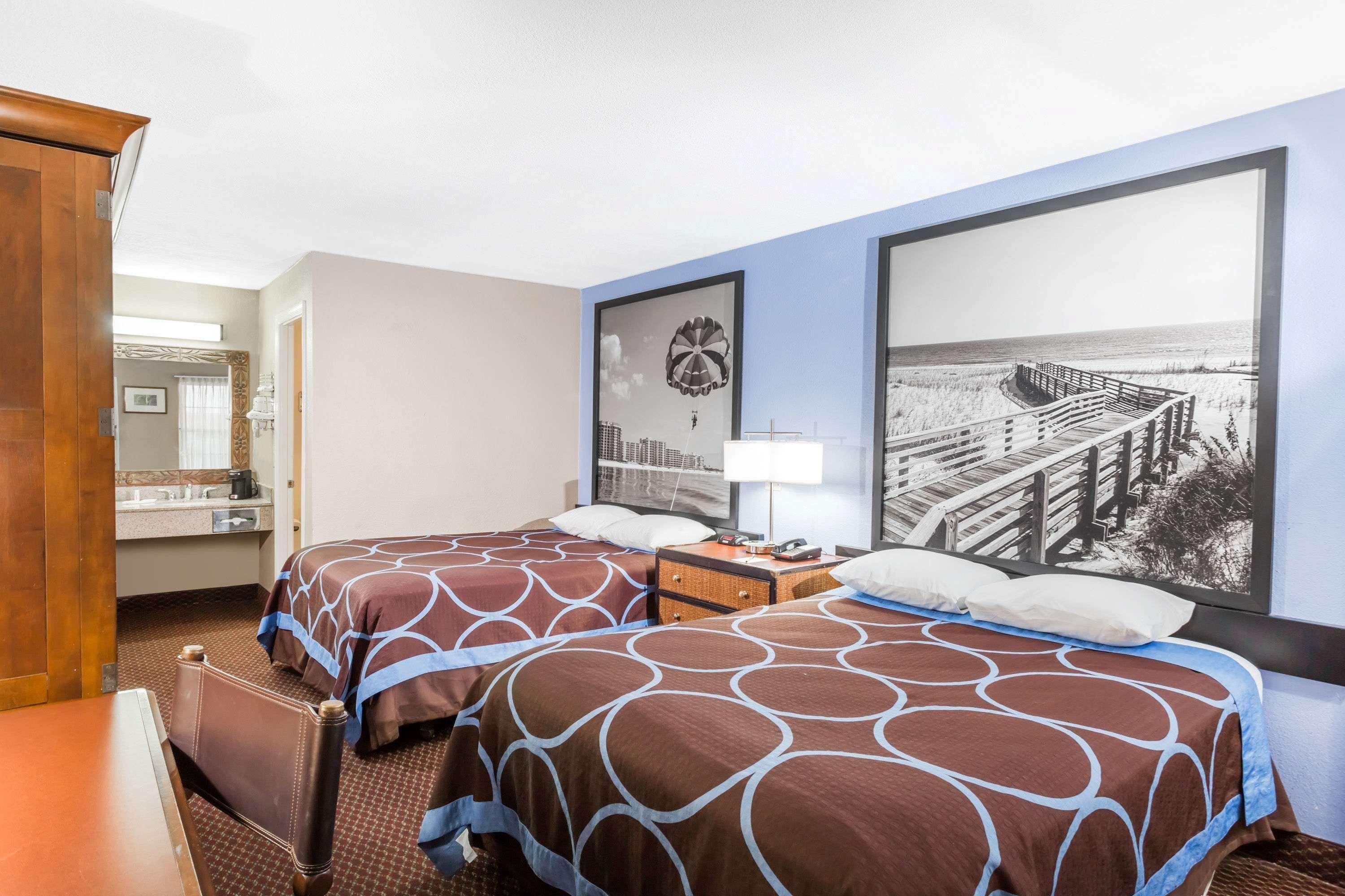 Super 8 By Wyndham Foley Motel Bagian luar foto