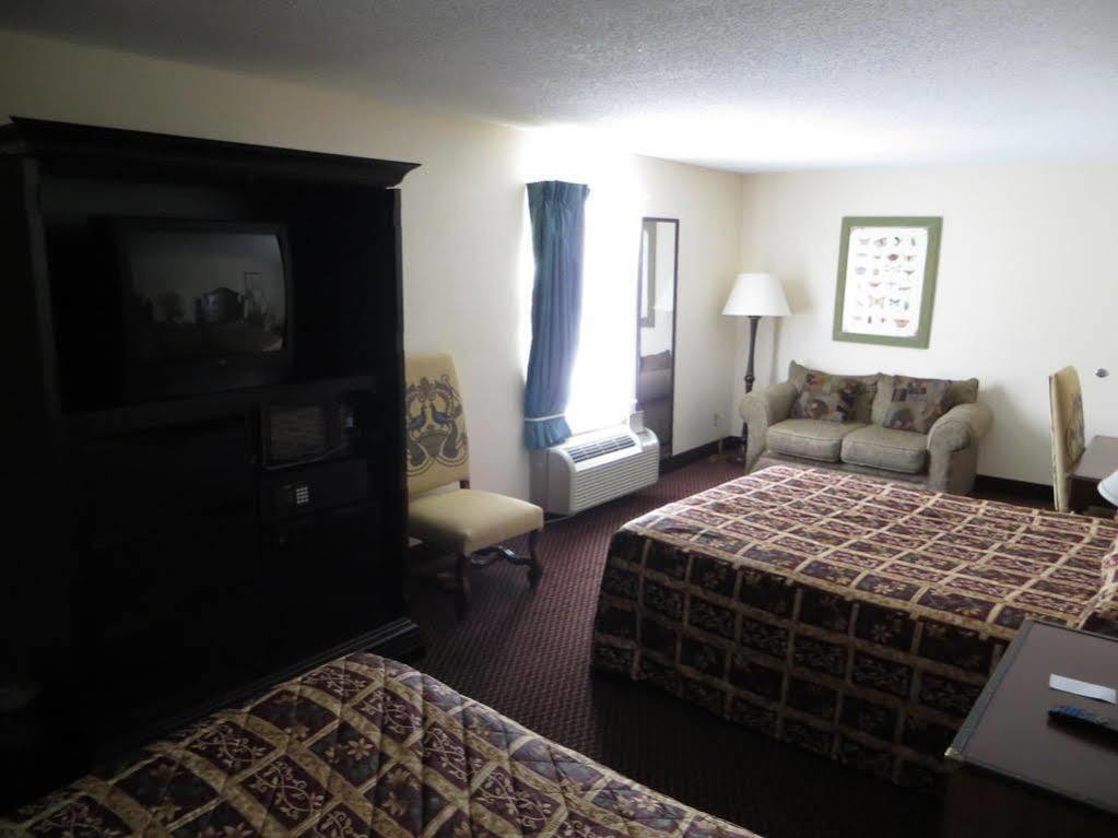 Super 8 By Wyndham Foley Motel Bagian luar foto